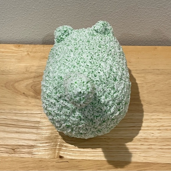 New Crochet Plushie Loaf Cat Green & White (Large) - Picture 7 of 8